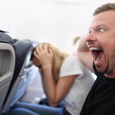 American Airlines Flights Are Being Invaded by Mysterious and Scary Sounds 