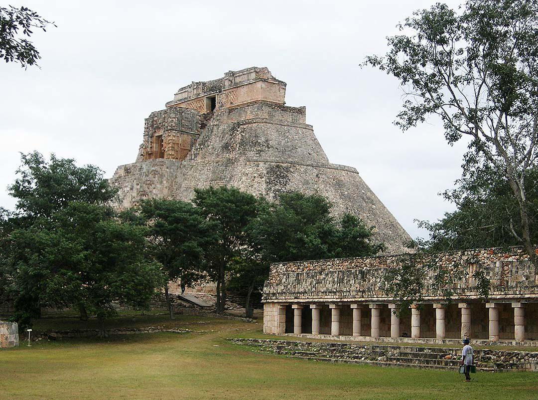 Гномы майя и таинственные алюксы, которые до сих пор бродят по Юкатану