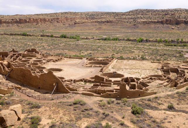Mysterious Pueblo Society Built Huge Chaco Canyon City With Only Their Heads
