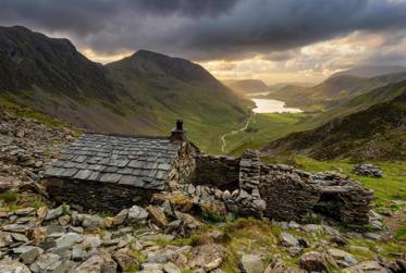 Strange Haunted Cottages and Lodges of the Scottish Wilderness