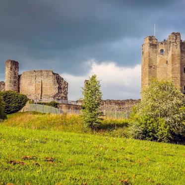 Photos and Stories of Saxon Soldier Haunting England's Conisbrough Castle