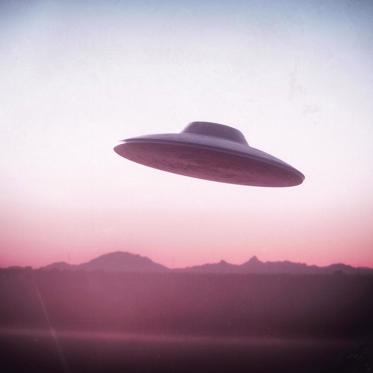 UFOs, the United States, the U.K., Russia and Flying Saucers: Strange Manipulations Since 1947