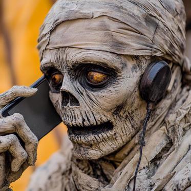 Three-Fingered Mummies with Phones, New Pentagon UFO Book, Shroud of Turin Dated, Another Zodiac Killer Suspect and More Mysterious News Briefly